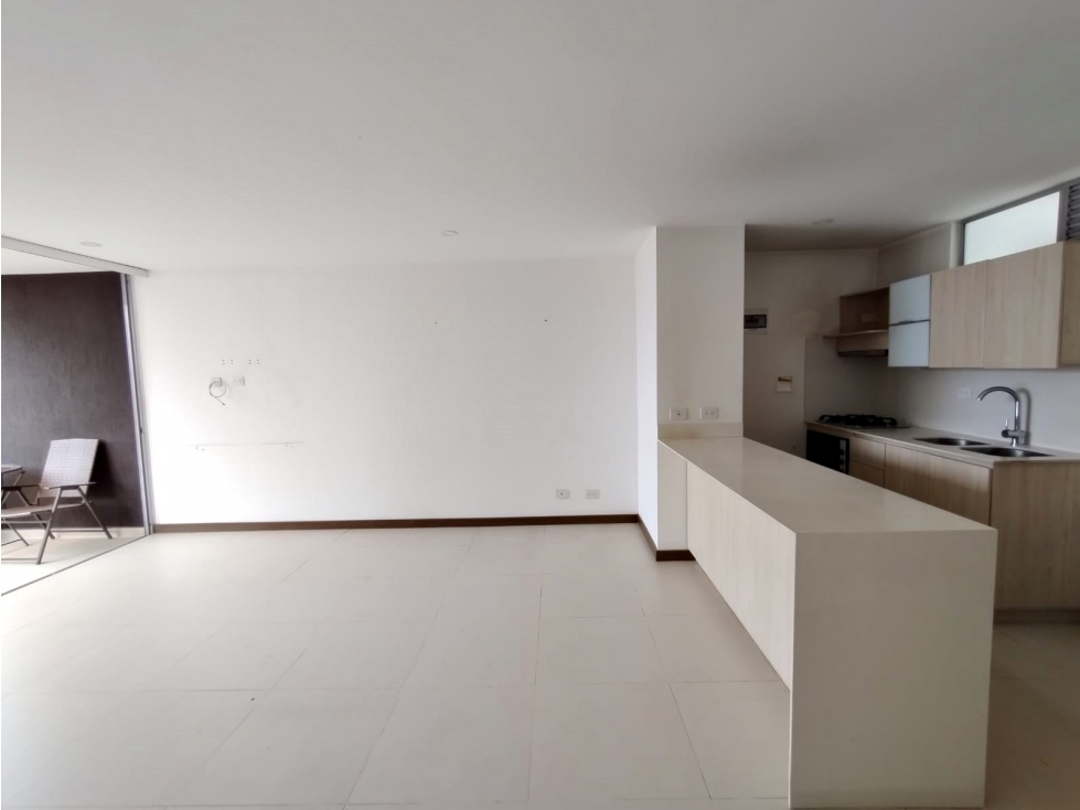 Apartamento en arriendo sector Los Gonzalez — foto 2