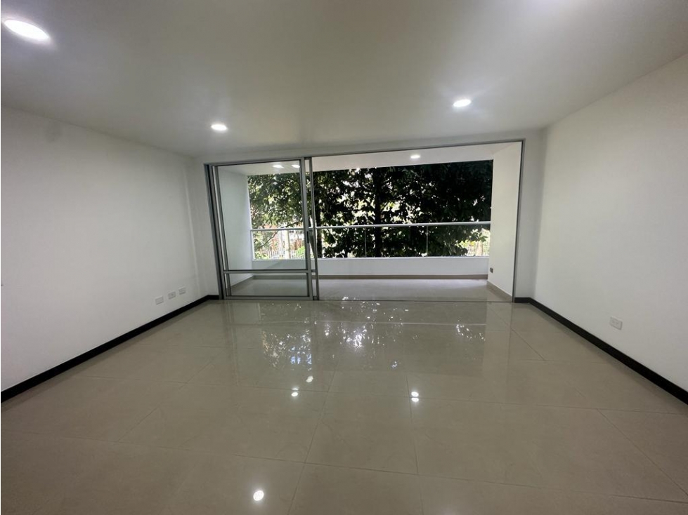 Apartamento en Arriendo sector Milla de Oro — foto 3