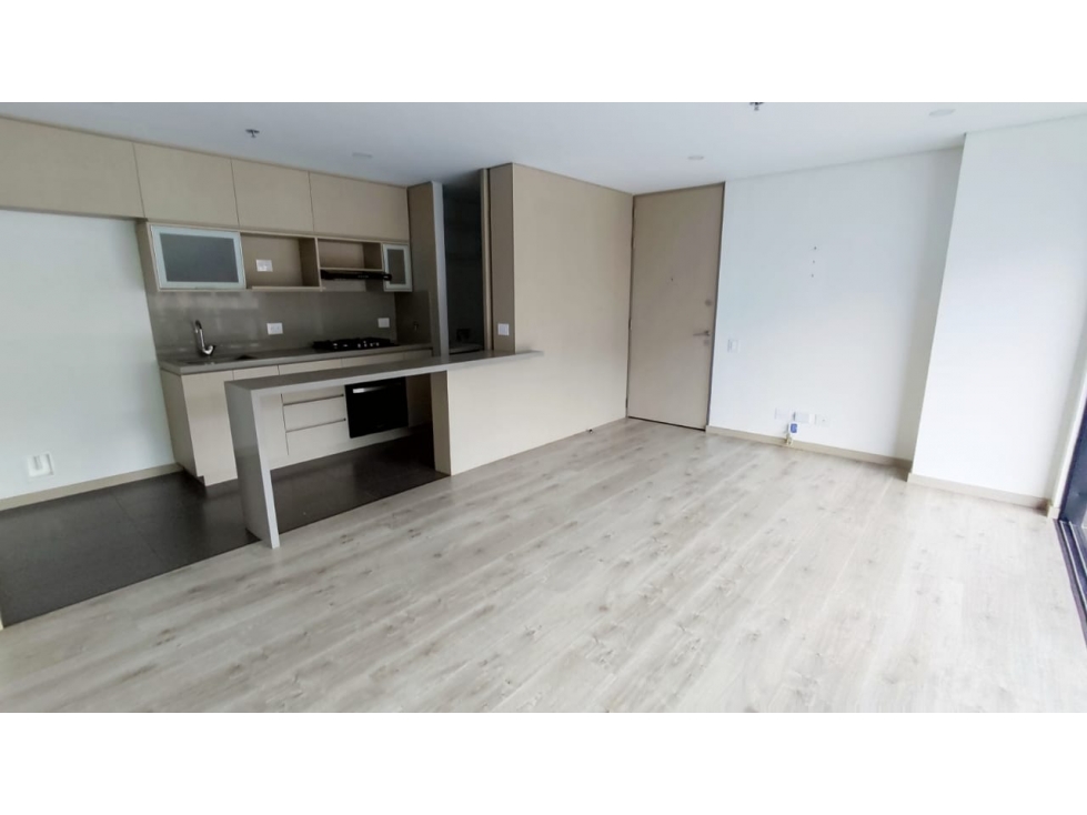 Apartamento en Arriendo sector superior padre Marianito — foto 2