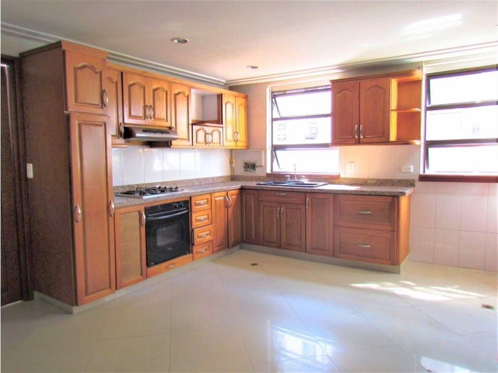 Apartamento en Arriendo El Poblado Medellín — foto 4