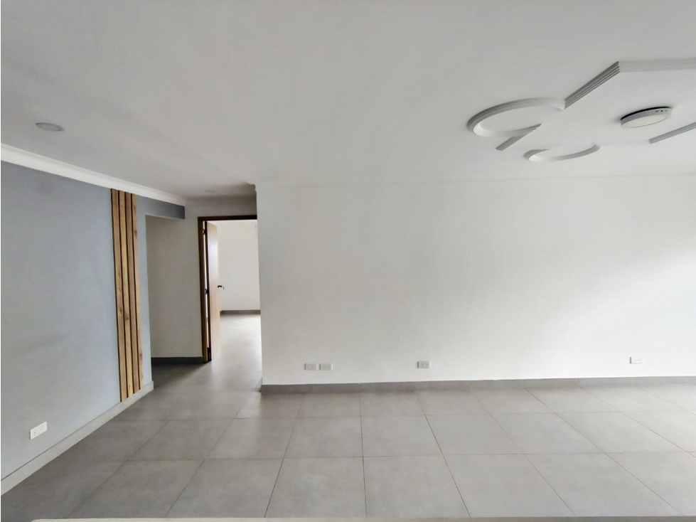 Apartamento en arriendo sector Loma del Encierro — foto 5