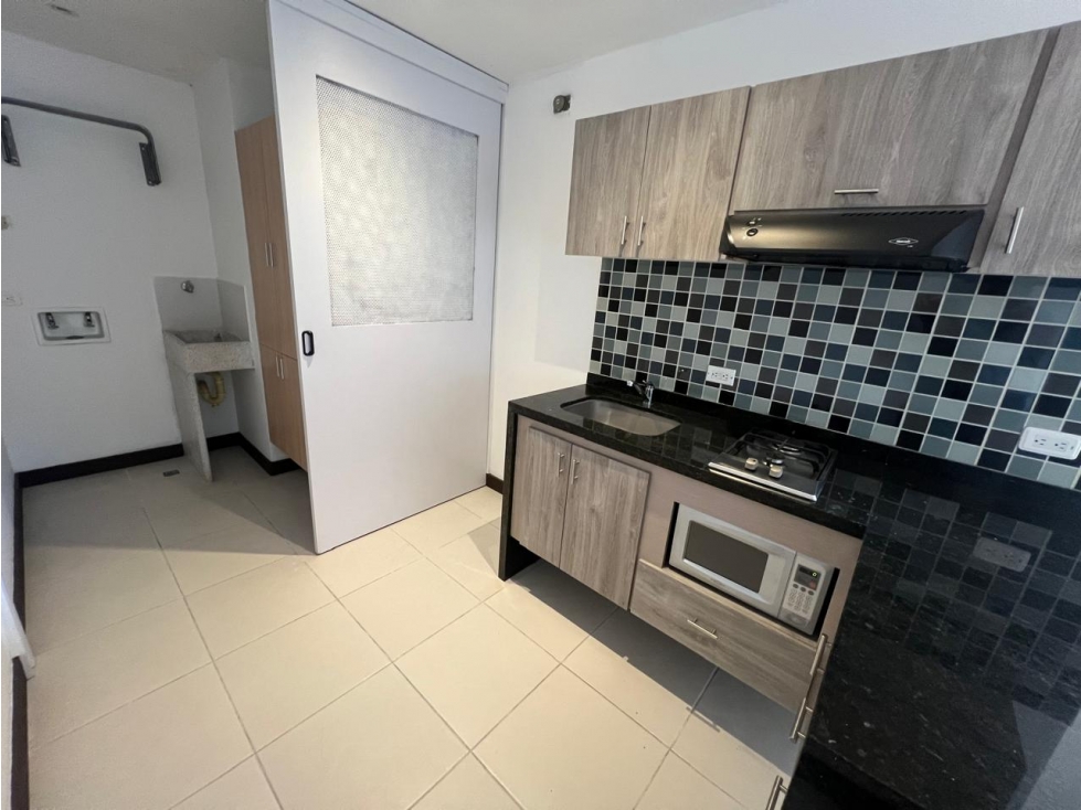 Apartaestudio en Arriendo El Poblado Medellin — foto 2