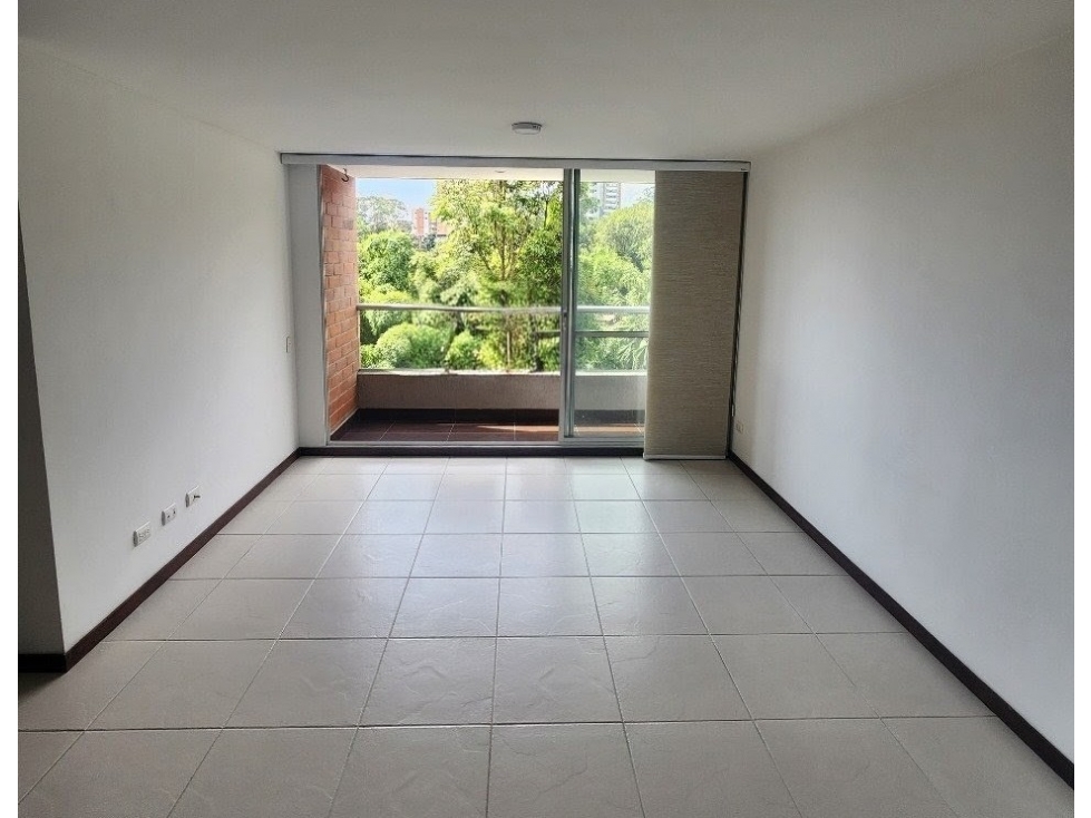 Apartamento en arriendo sector Loma del Esmeraldal — foto 3