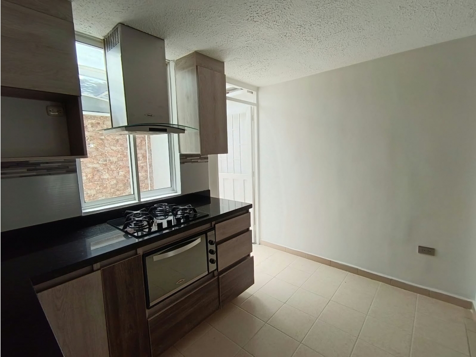 Apartamento en Arriendo La Hondonada Medellin — foto 3