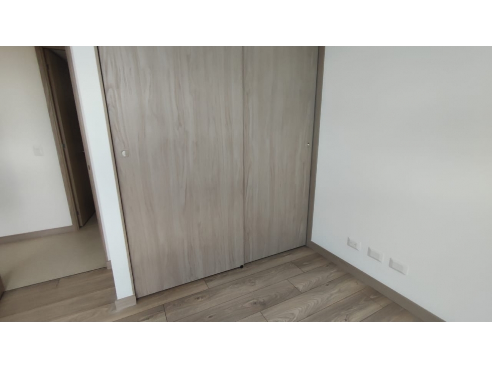 Apartamento en arriendo en Rionegro, Sector San Nicolás — foto 6