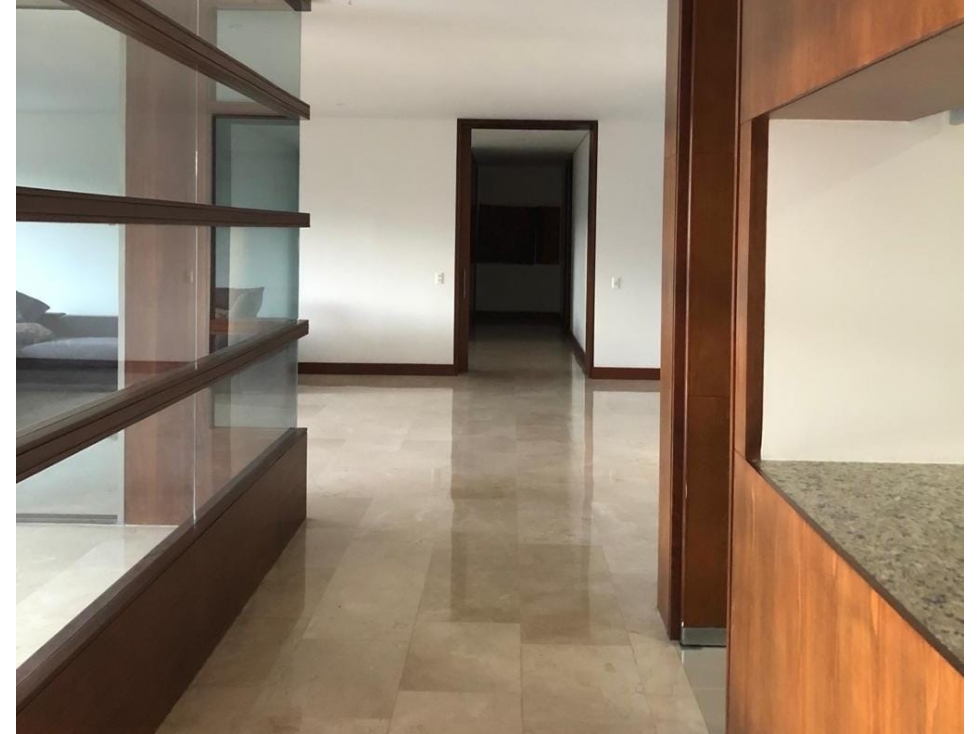 Apartamento en arriendo sector El Poblado — foto 3