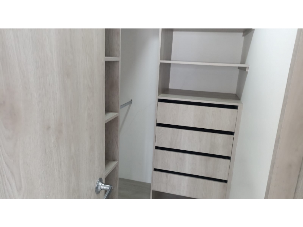 Apartamento en arriendo en Rionegro sector San Antonio de pereira — foto 4