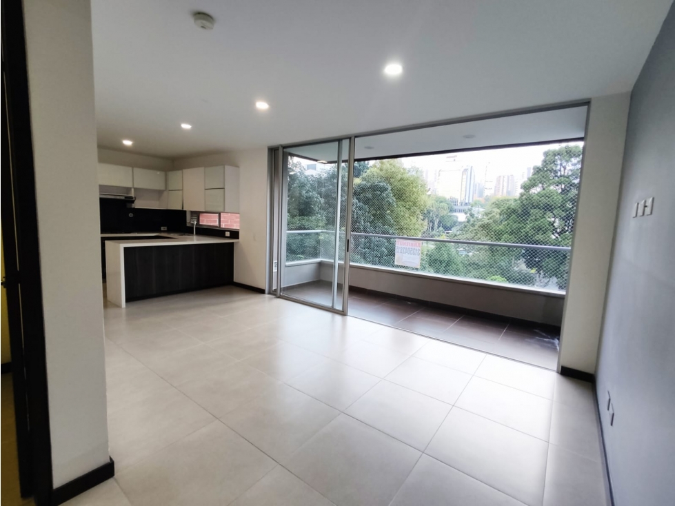 Apartamento en Arriendo sector Santa Maria de los Angeles — foto 2