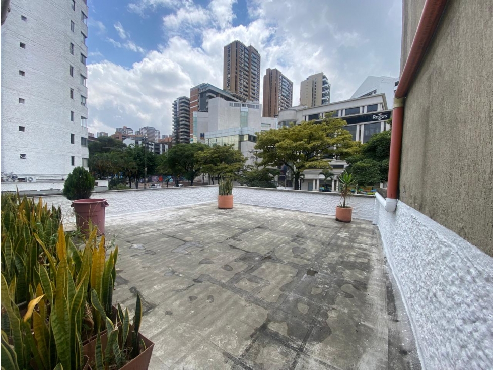 Arriendo Oficina en el Poblado