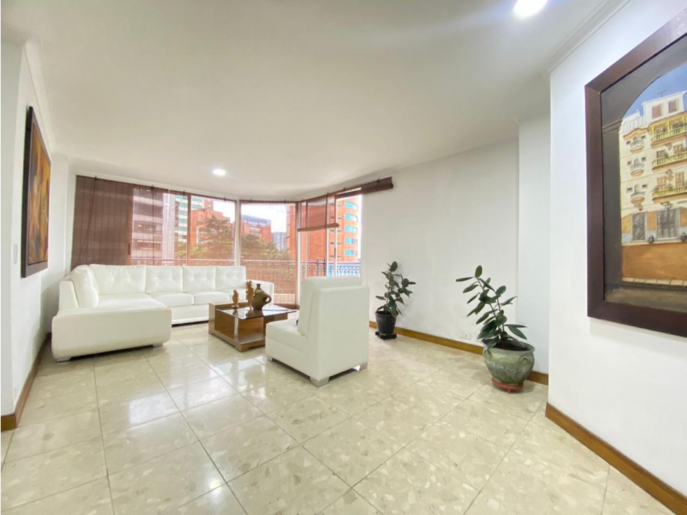 Apartamento en Arriendo Milla de Oro Medellin — foto 3