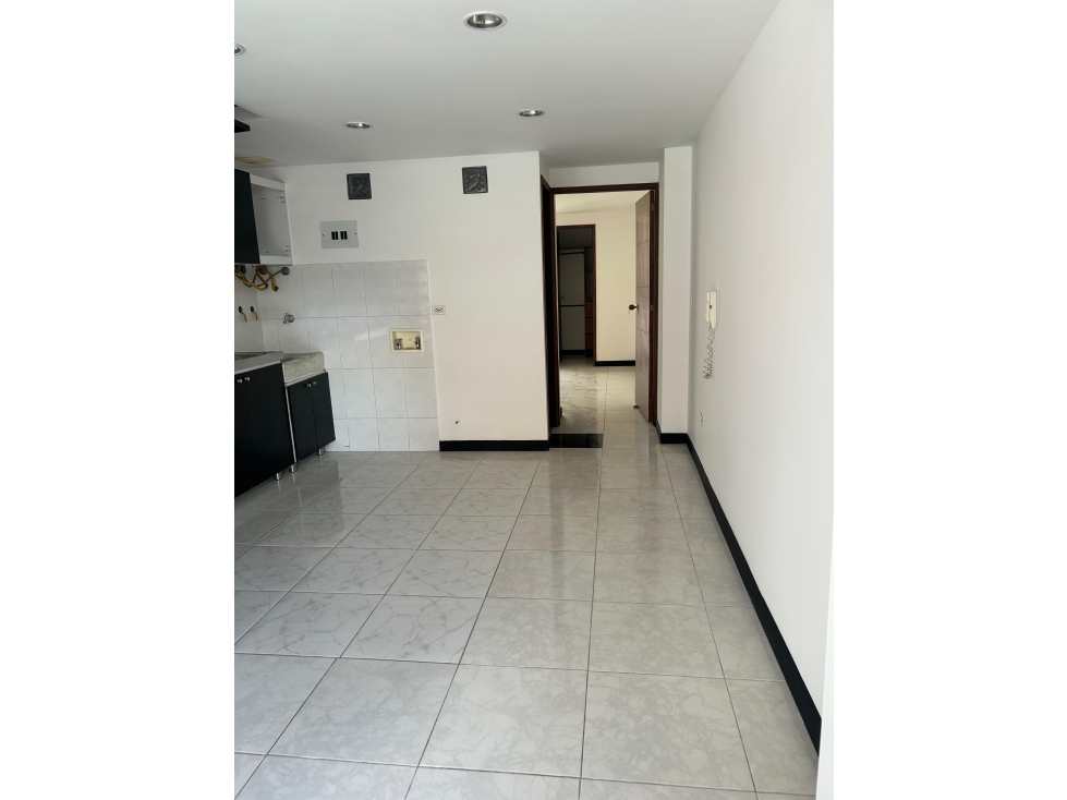 Apartamento En Arriendo En Laureles — foto 2