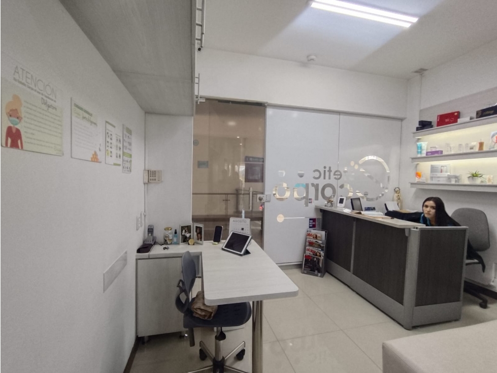 LOCAL EN ARRIENDO COMPLEX LLANOGRANDE