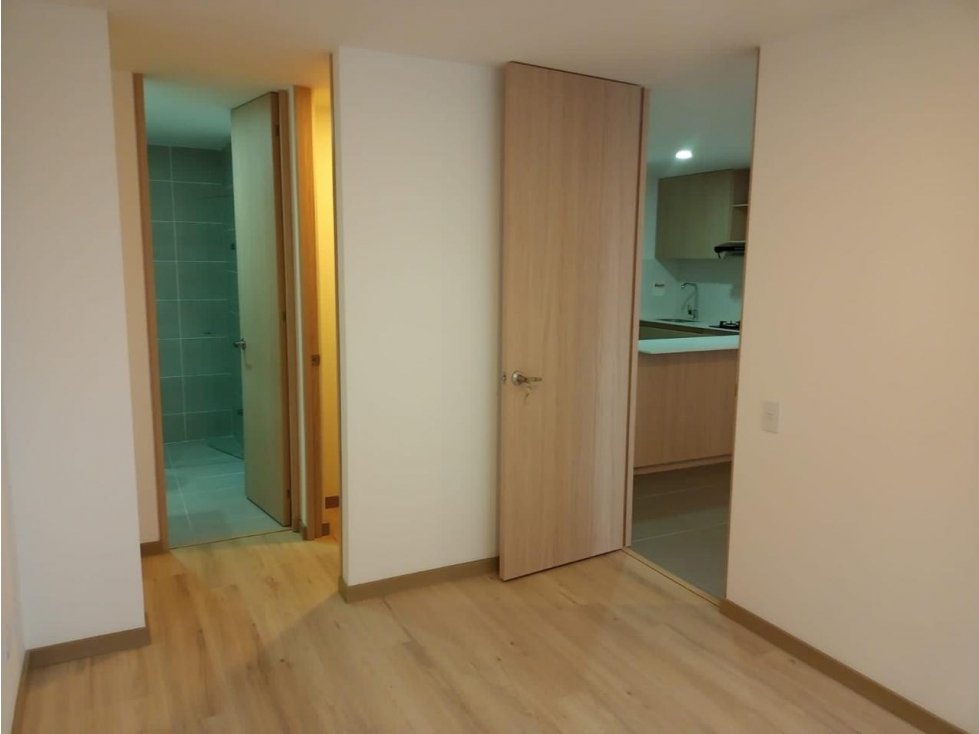 Aparta Estudio en Arriendo sector Santa Fe al frente de Ciudad del Rio — foto 3