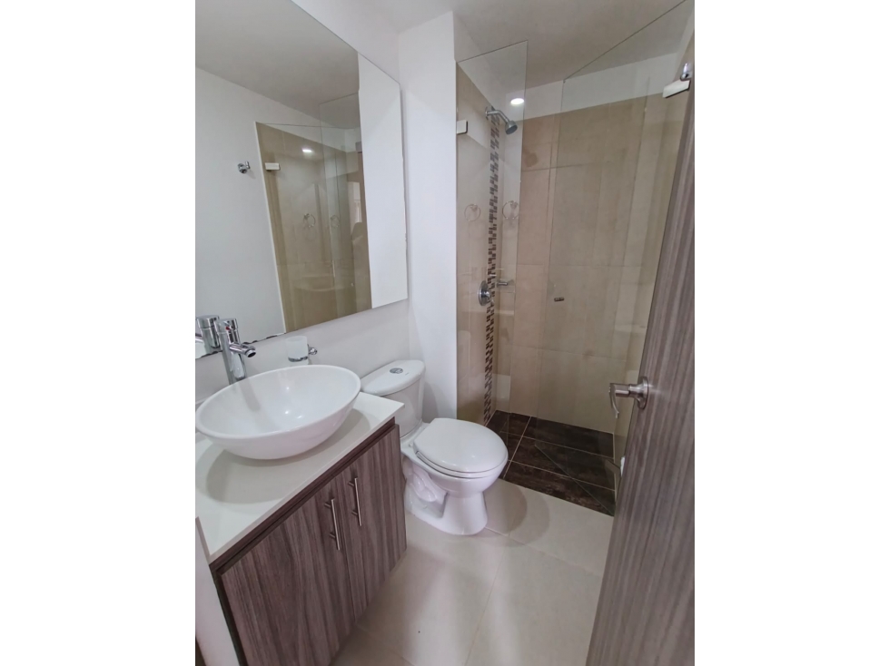 Apartamento en arriendo en Rionegro sector san antonio — foto 6