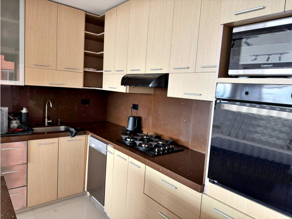 Apartamento en arriendo sector Transversal Intermedia — foto 3