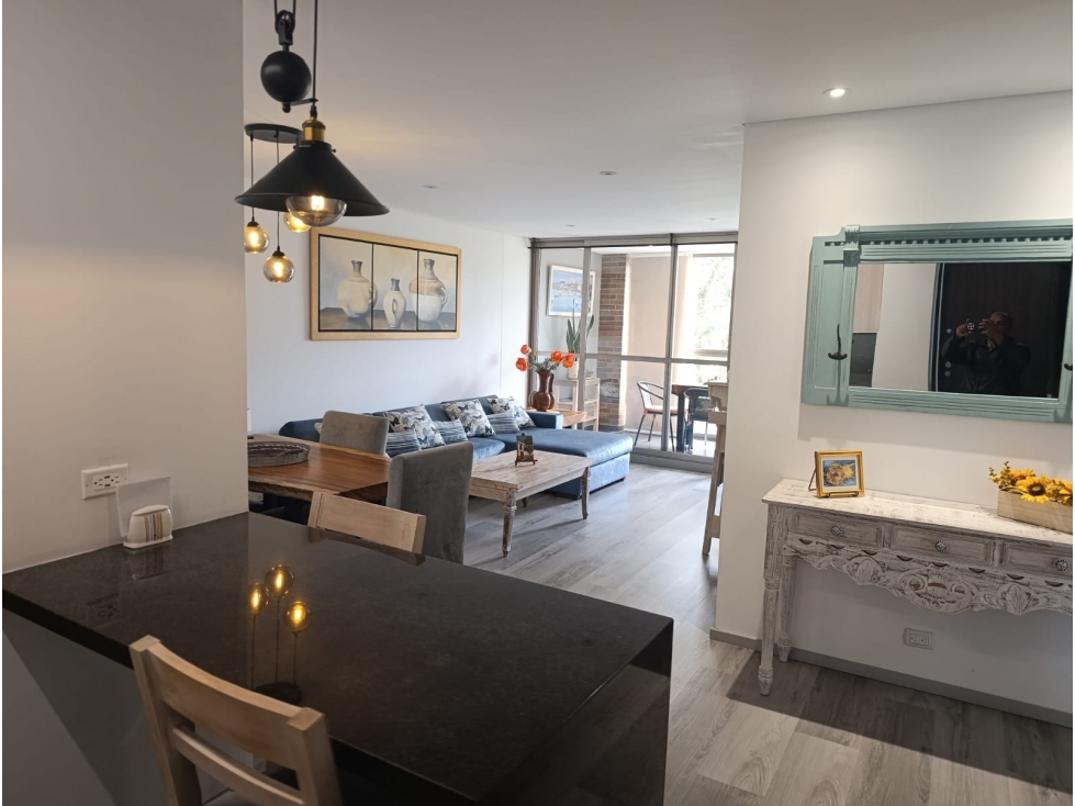 Apartamento en Venta, sector Llanogrande — foto 2