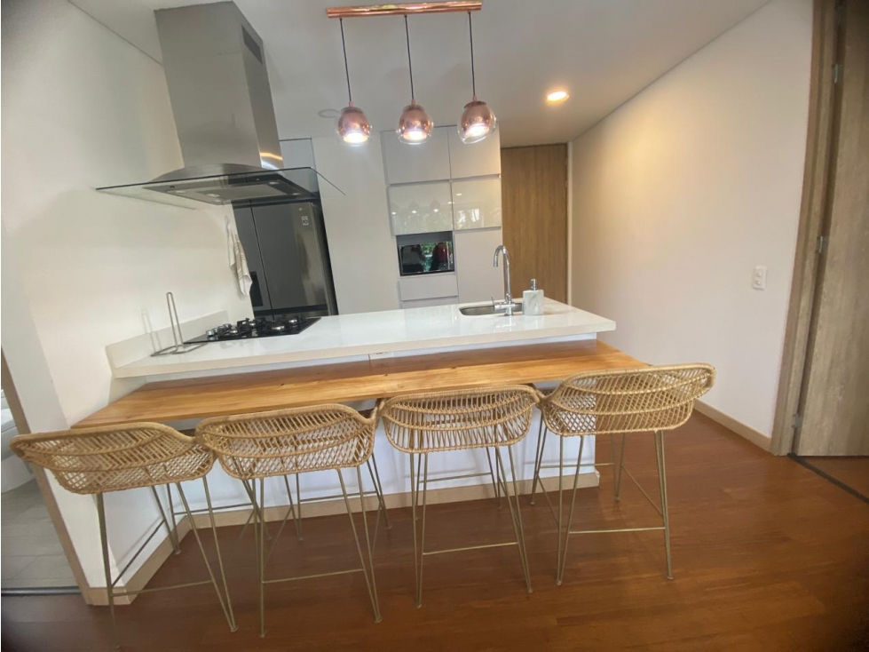 Arriendo Apartamento en el Poblado