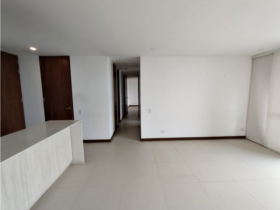 Apartamento en arriendo sector Los Gonzalez — foto 3