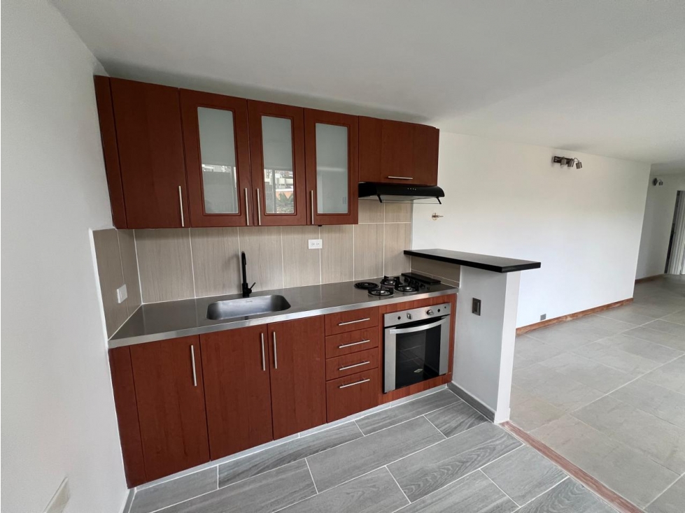 Apartamento en Arriendo Transversal Inferior Medellín — foto 3