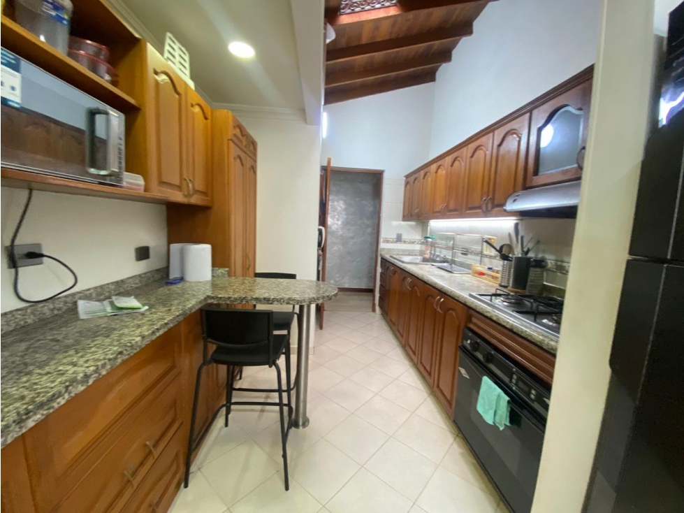 Arriendo Apartamento en el Poblado Sector la Frontera — foto 2