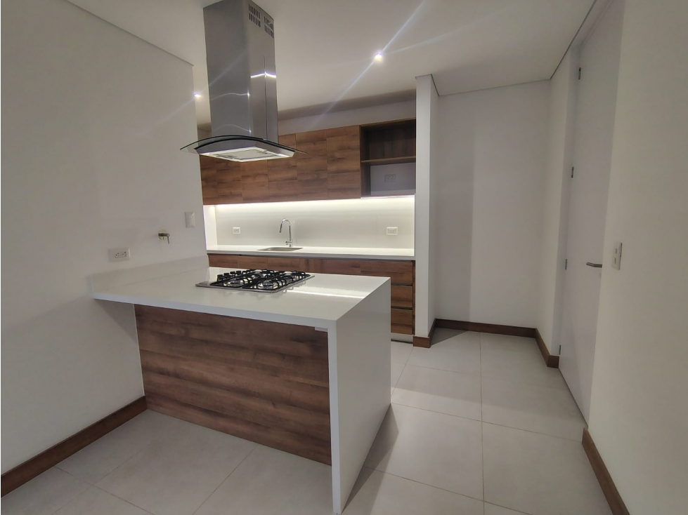 Apartaestudio en arriendo sector Ciudad del Rio — foto 3