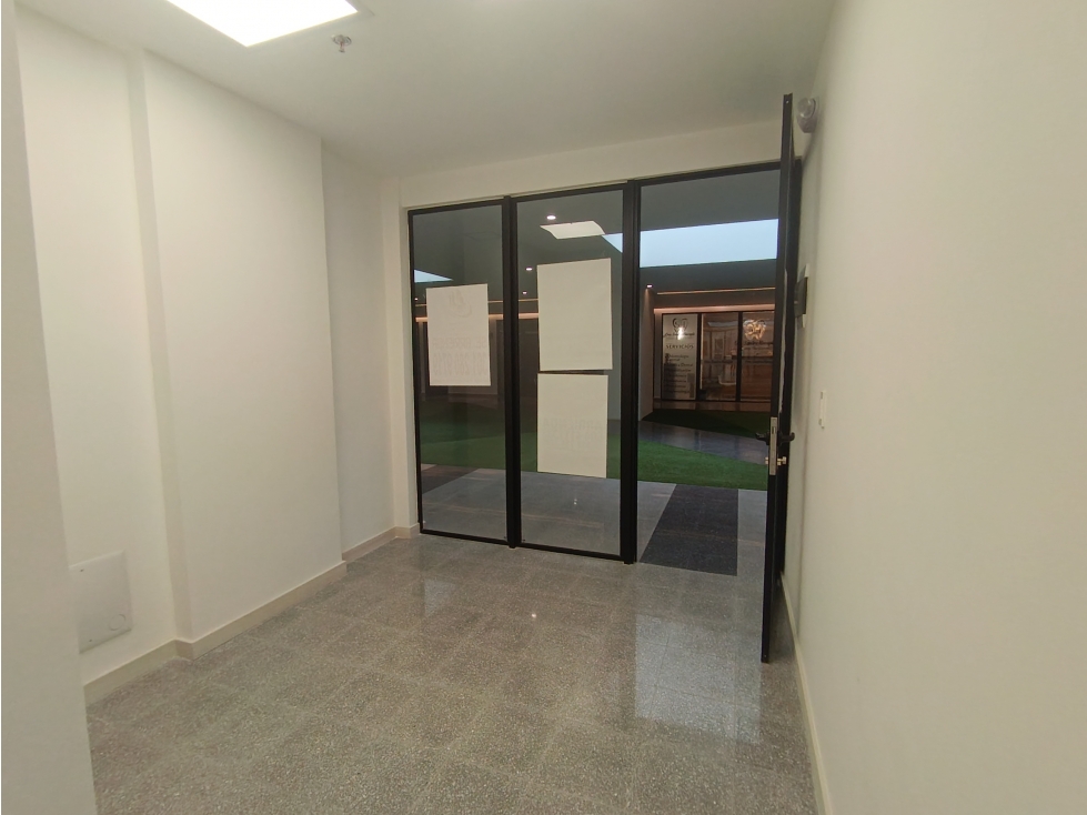 Oficina en Arriendo El Diamante Medellin - 2