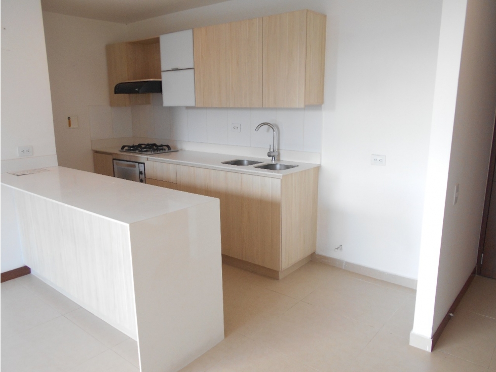 Apartamento en arriendo sector Los Gonzalez — foto 5