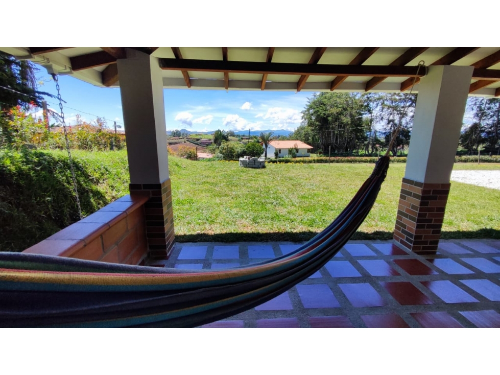 Apartaestudio en arriendo en Marinilla- vía Santuario — foto 4
