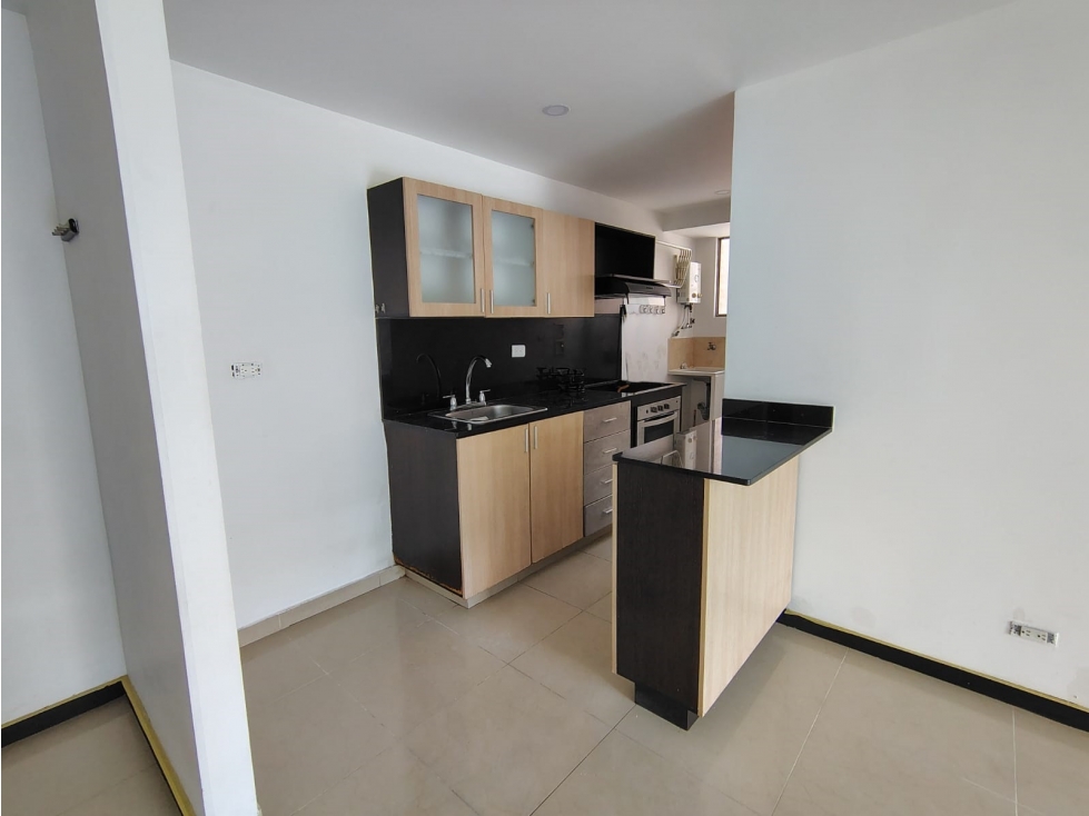 Apartamento en arriendo sector Los Gonzalez — foto 4