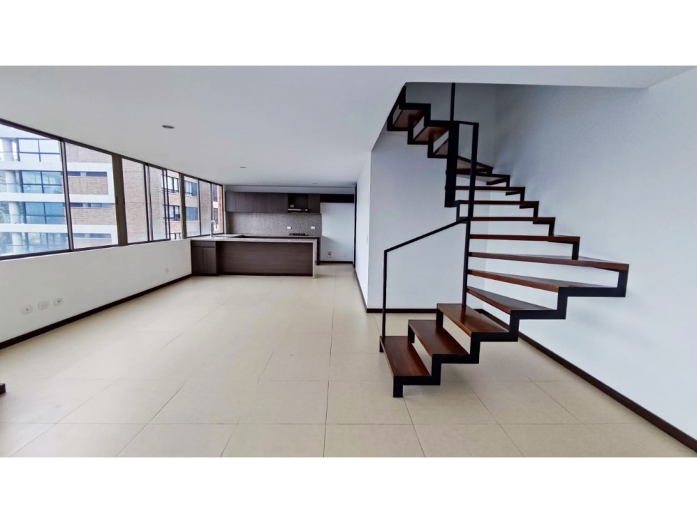 Apartamento Duplex en Arriendo sector Padre Marianito
