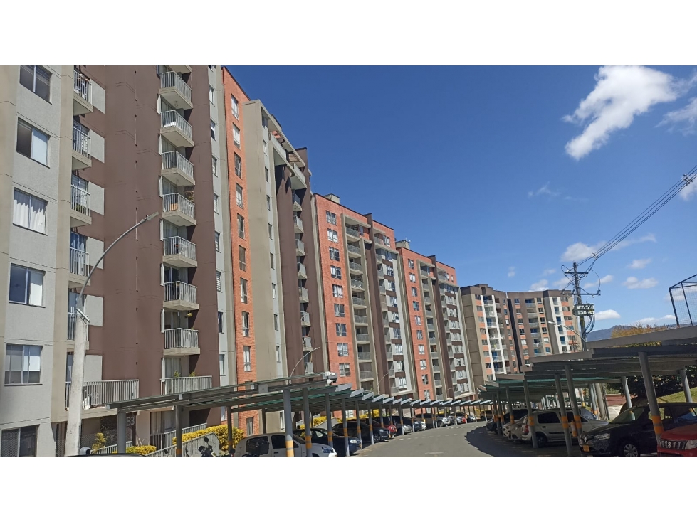 Apartamento en arriendo en Rionegro- los colegios — foto 2