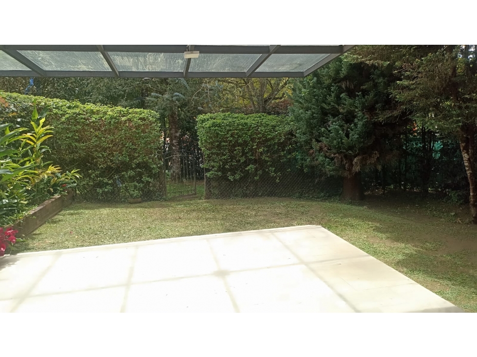 Casa en arriendo en el Retiro — foto 3