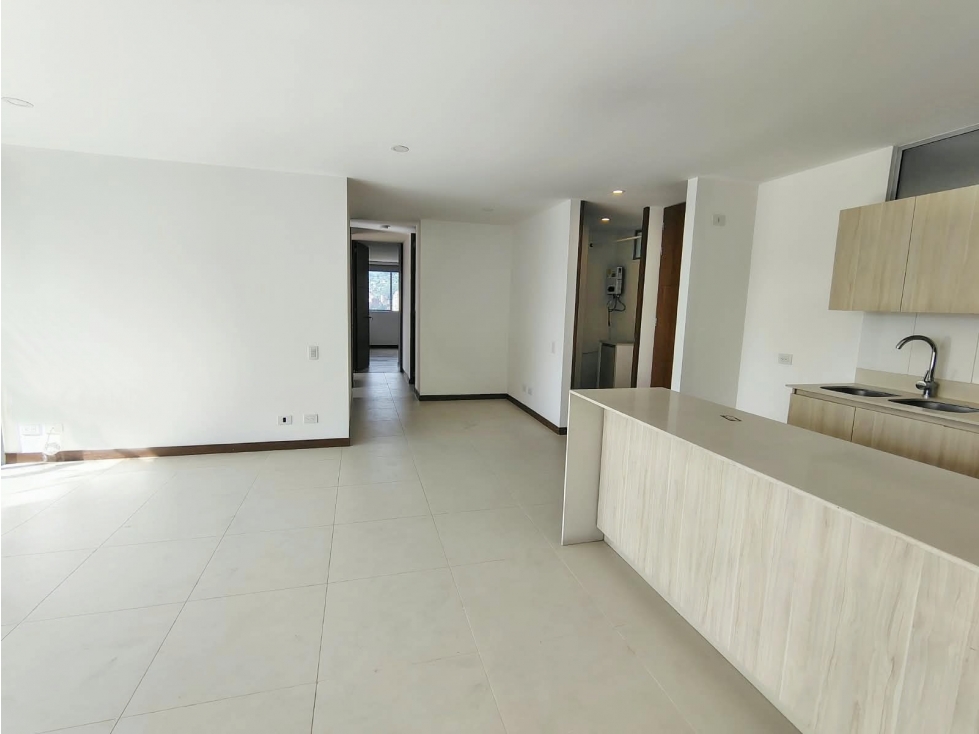Apartamento en arriendo sector Los Gonzalez — foto 3