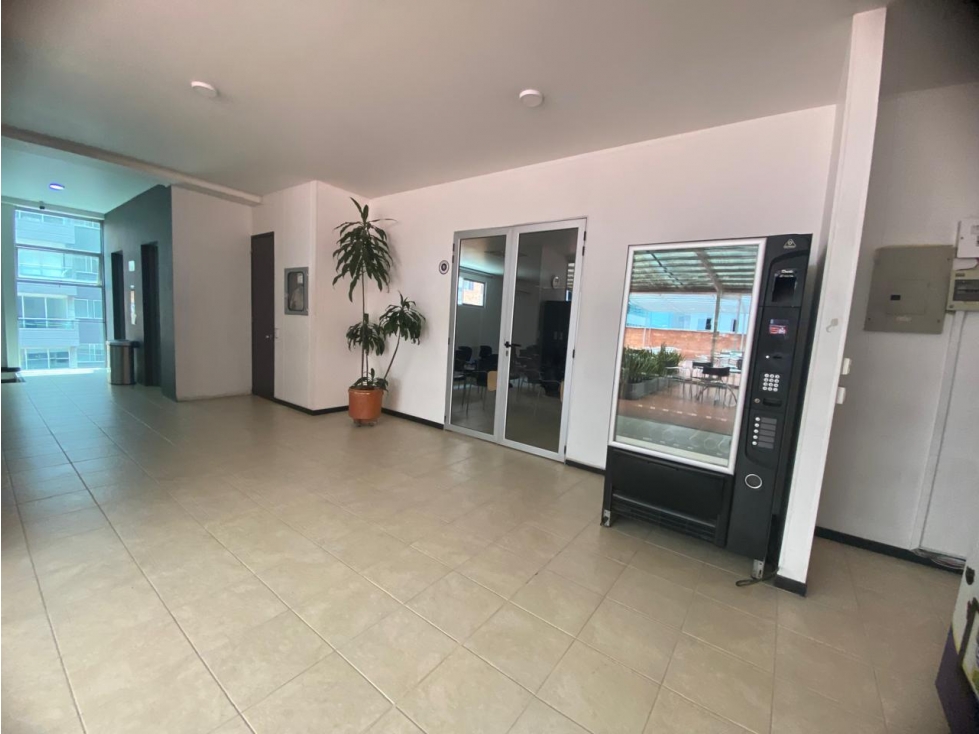 Arriendo Oficina en el Poblado ciudad del Rio — foto 3