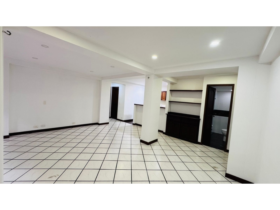 Apartamento en arriendo sector San Diego — foto 4