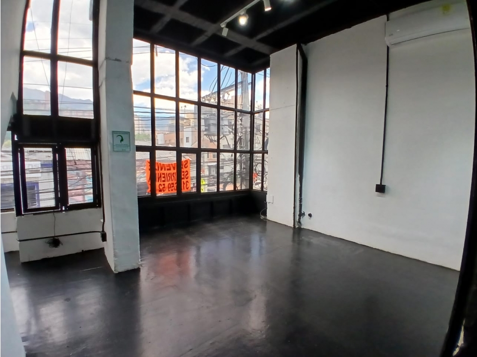 Oficina en Arriendo sector Barrio Colombia