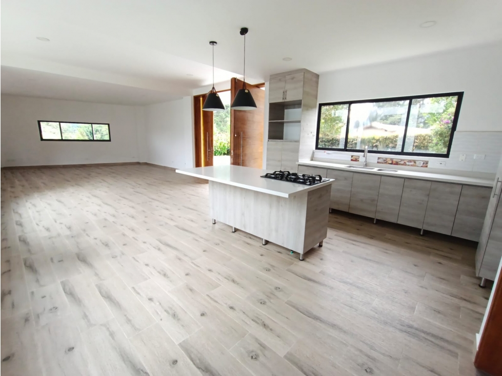 Casa de campo en arriendo en la Ceja vía Rionegro — foto 2
