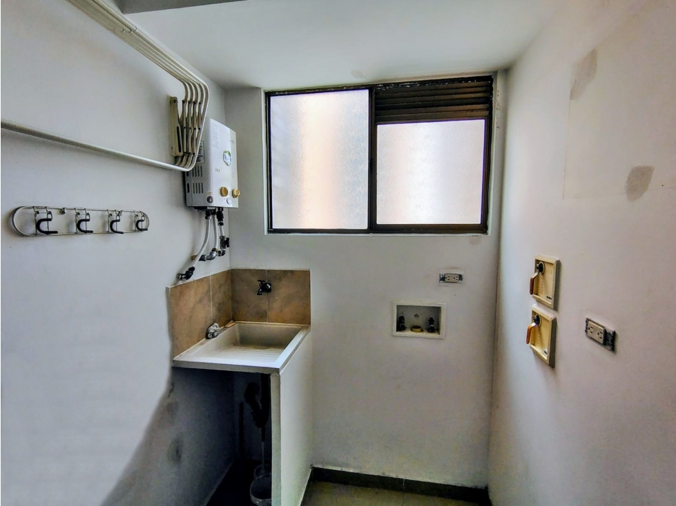 Apartamento en arriendo sector Los Gonzalez — foto 6