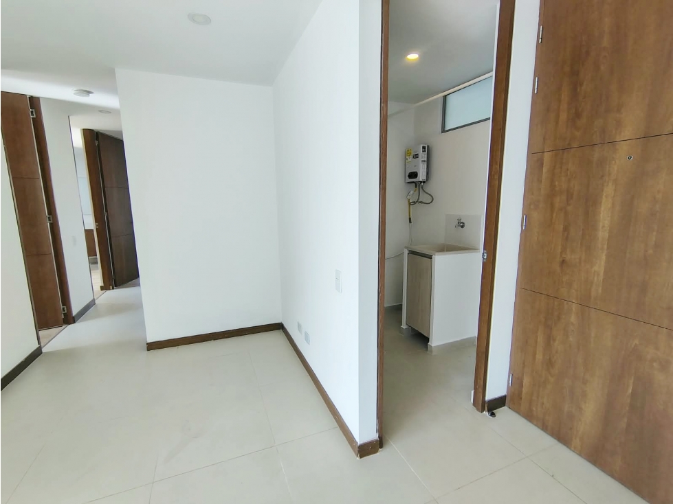 Apartamento en arriendo sector Los Gonzalez — foto 6