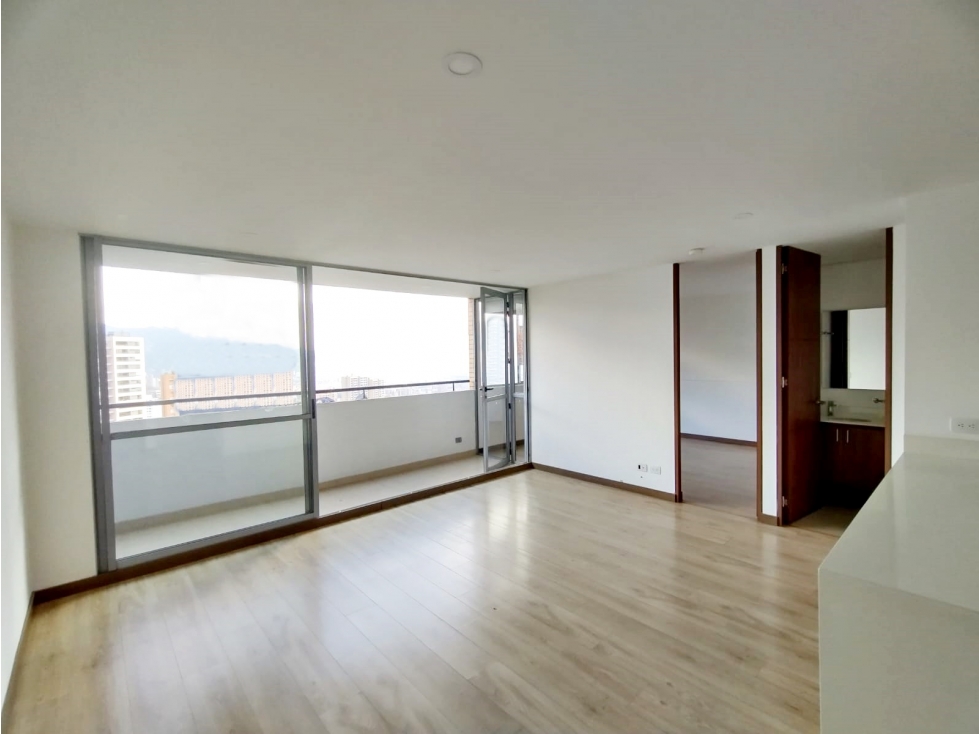 Apartaestudio en arriendo sector Loma de los González — foto 3