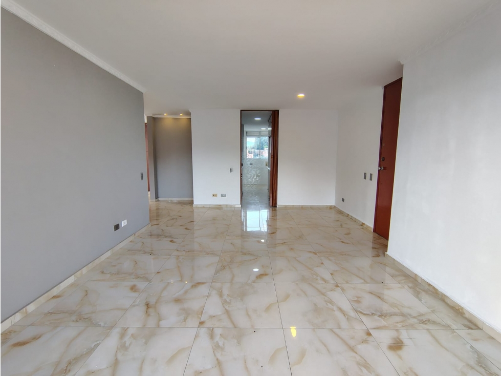 Apartamento en arriendo sector Lalinde — foto 4