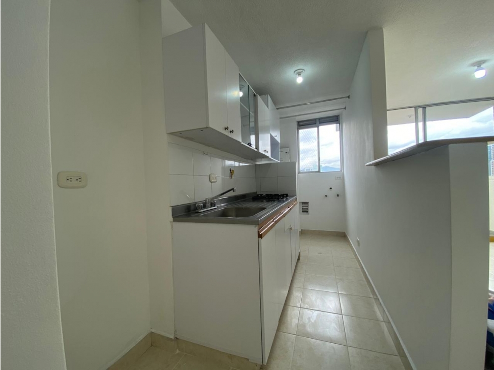 Arriendo Apartamento en el Poblado Sector San Julian — foto 3