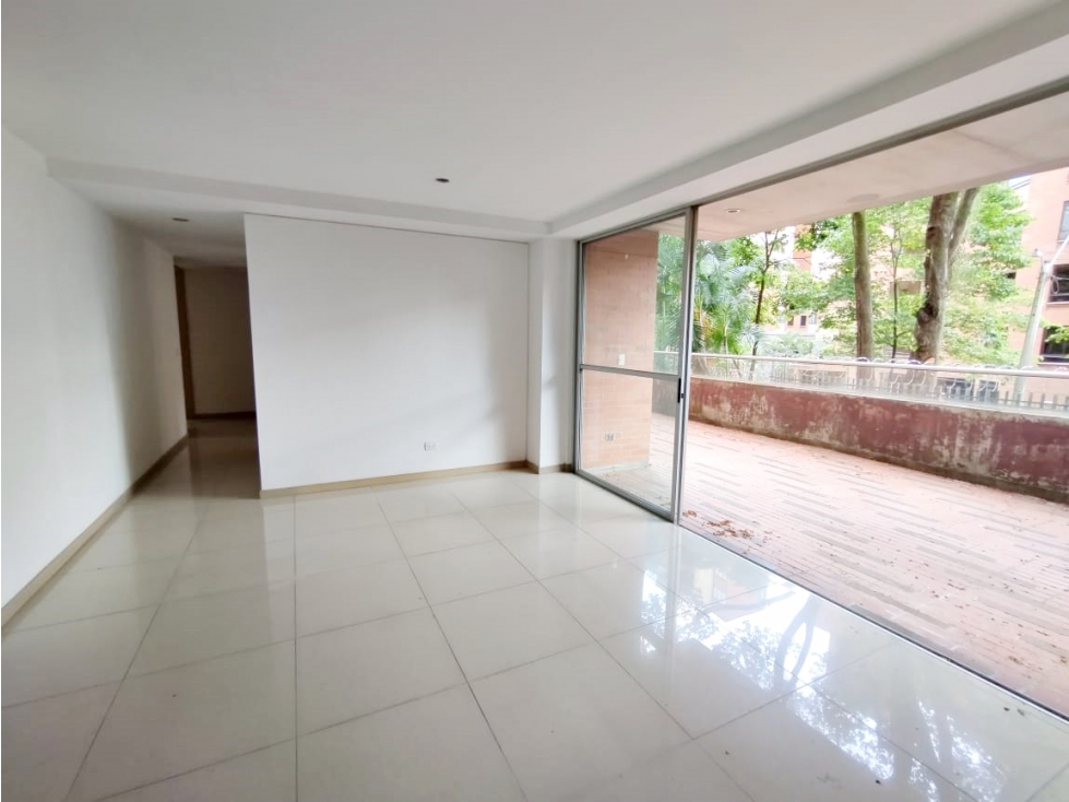 Apartamento en arriendo sector Santa Maria de los Angeles — foto 2