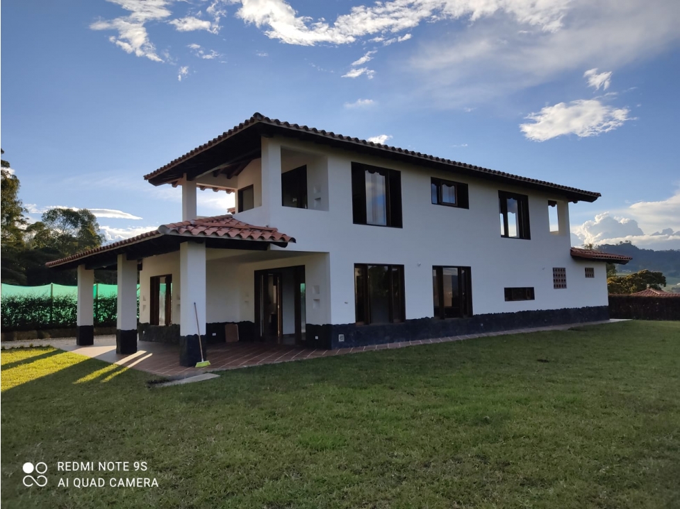 casa en renta -Rionegro (cabeceras) — foto 2