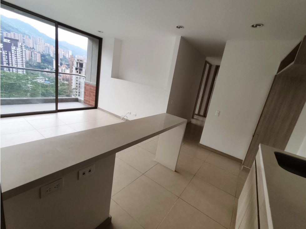 apartamento en arriendo sector superior padre marianito — foto 4