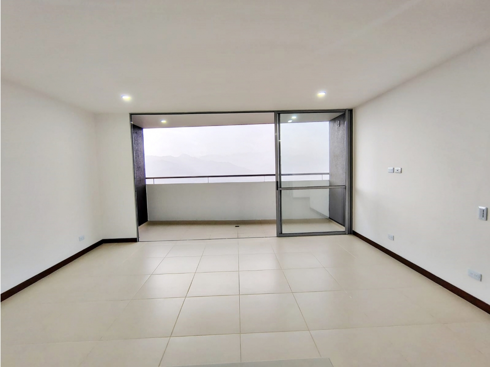 Apartamento en arriendo sector Los Gonzalez — foto 4