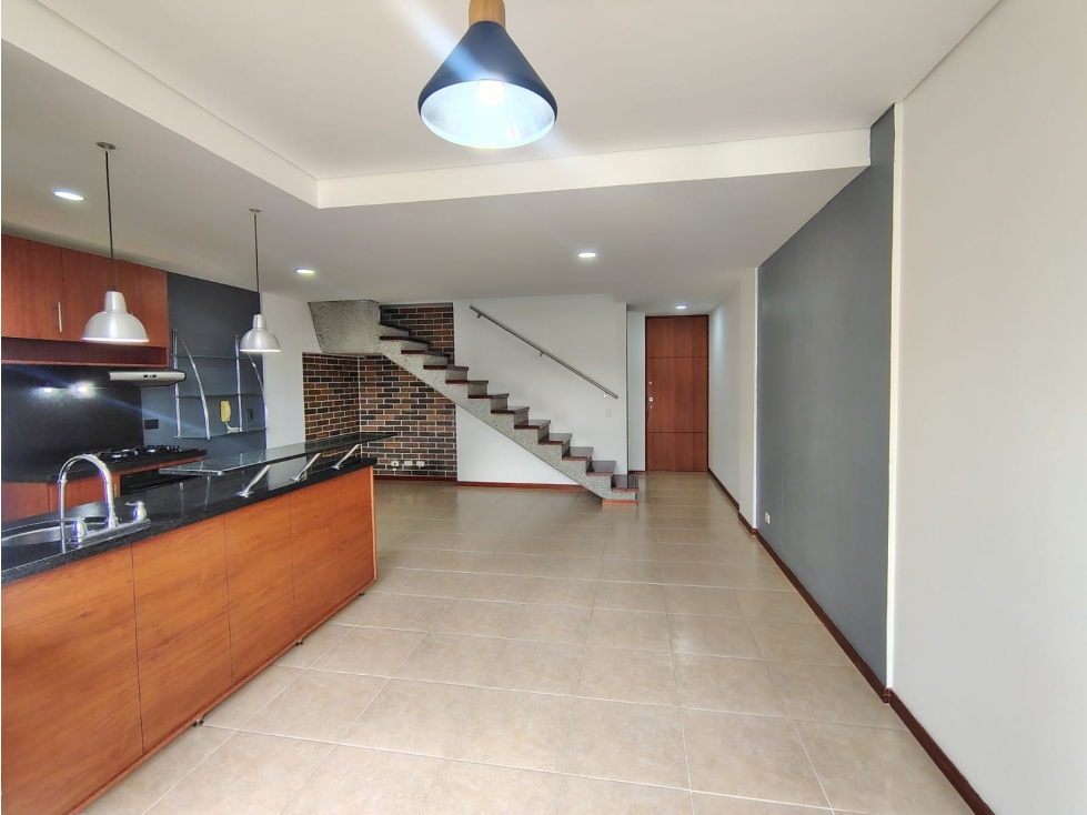 Apartamento en arriendo sector Alejandría — foto 3