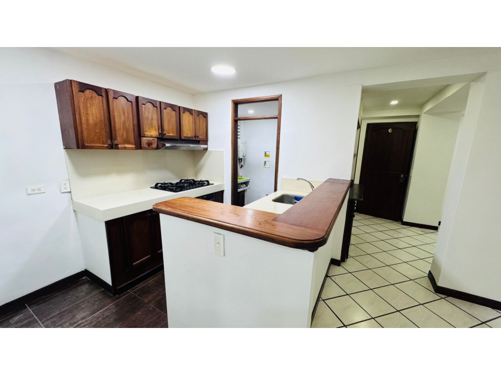 Apartamento en arriendo sector San Diego — foto 5
