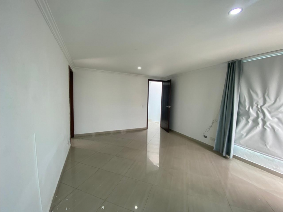 Arriendo Apartamento en el Poblado Sector la Frontera — foto 4