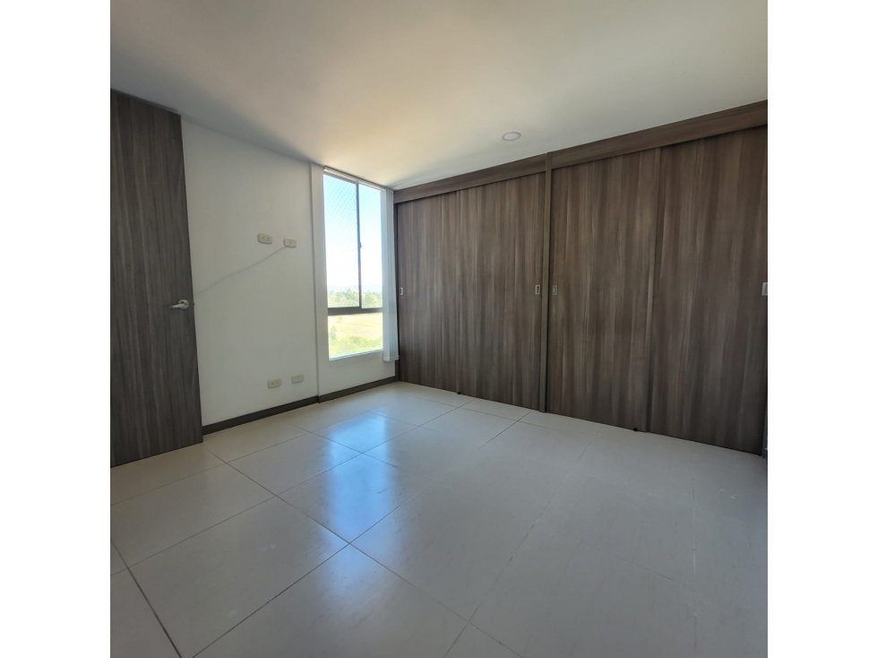 Apartamento en arriendo en Rionegro- los colegios — foto 4